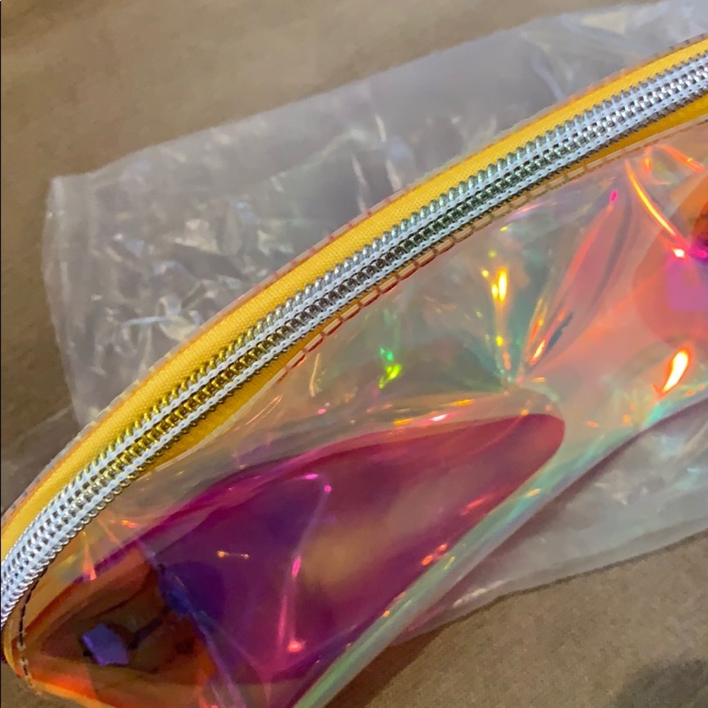 NWT Sheer Makeup Pouch